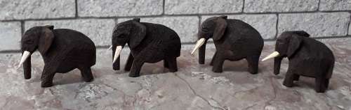 Tiny Elephants - wood (+free shipping)